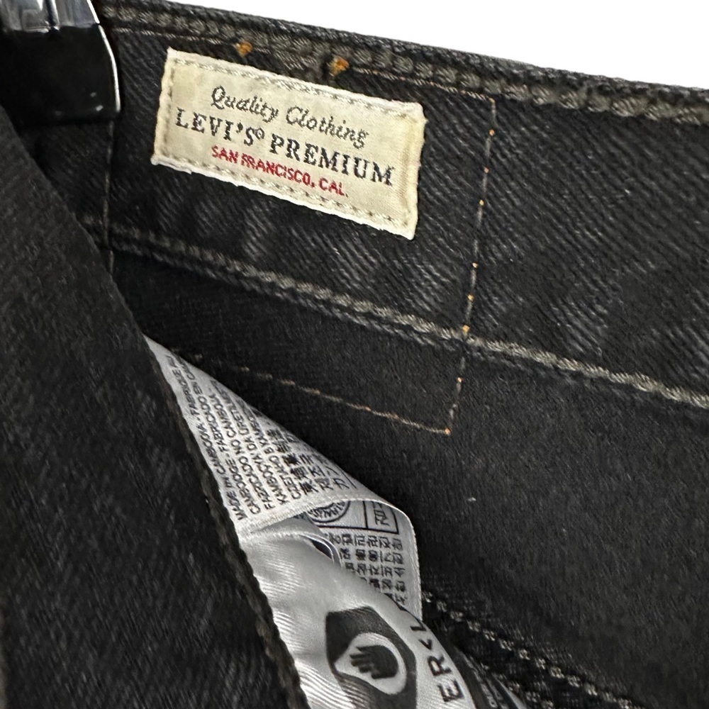 LEVI’S 501 Distressed Big E Shorts - Picture 10 of 14